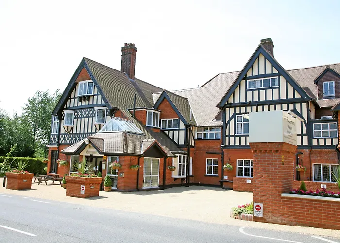 De Rougemont Manor
