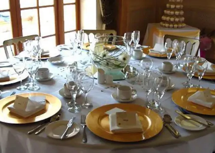 Newtown House Hotel