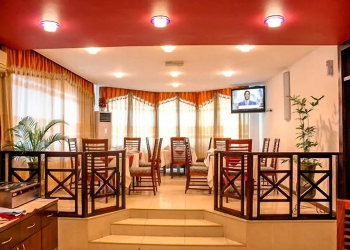 Maxlot Hotel