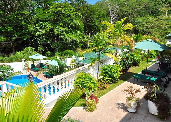 Hanneman Holiday Residence Beau Vallon 
