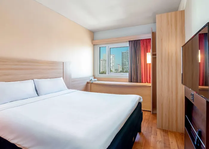Nobile Inn Santiago