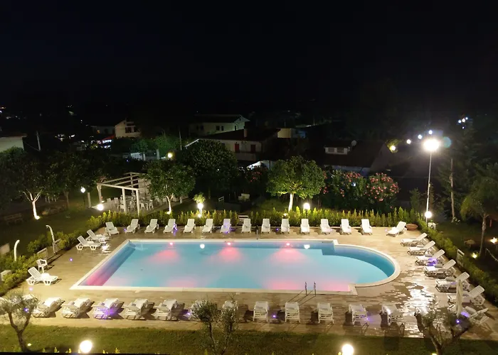Hotel Village