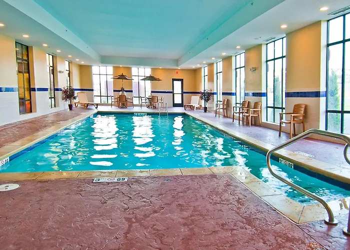 Hampton Inn & Suites Elk City