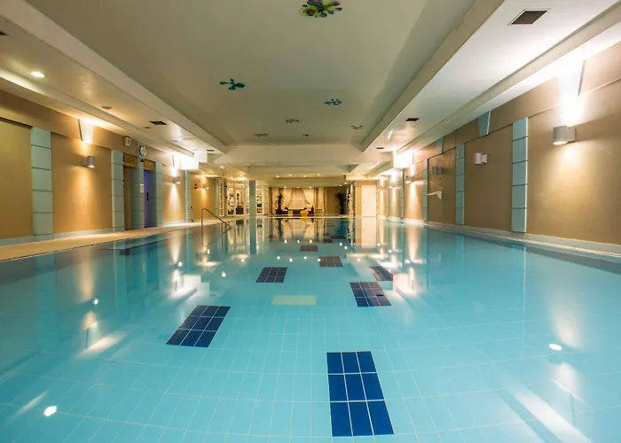 Anner Hotel