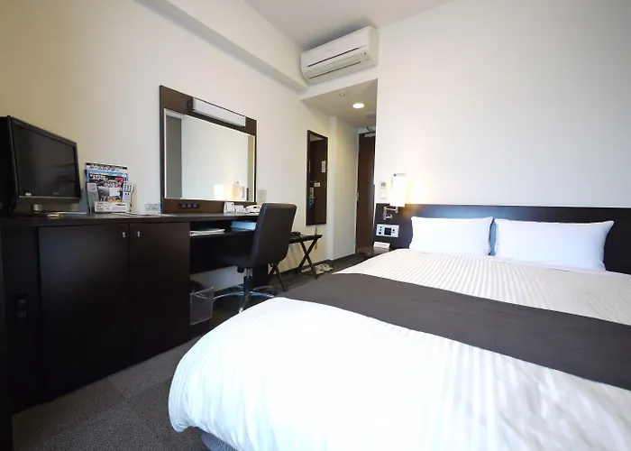 Hotel Route-Inn Kitakyushu-Wakamatsu Ekihigashi