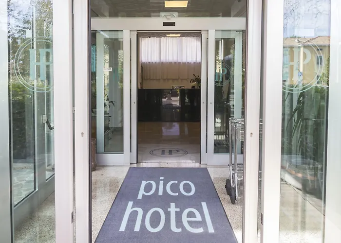 Hotel Pico