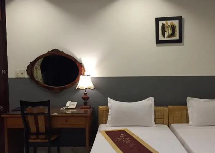 Sunny B Hotel