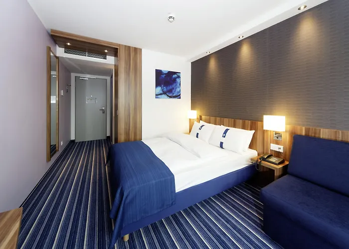 Holiday Inn Express Augsburg By Ihg