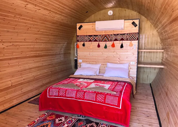 Wadi Rum Quiet Village Camp
