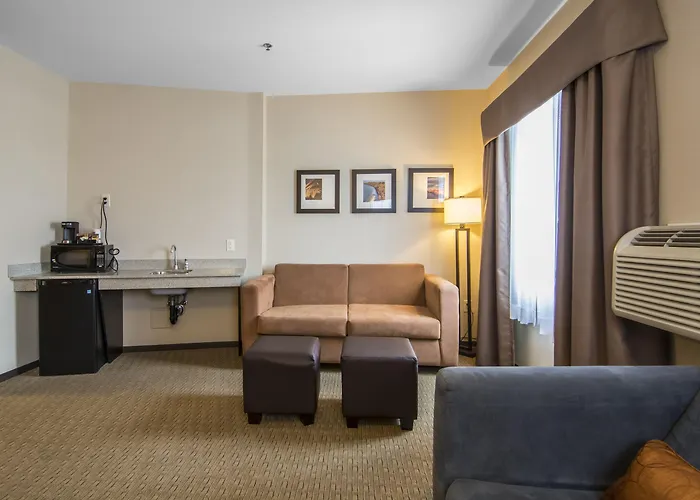 Comfort Suites