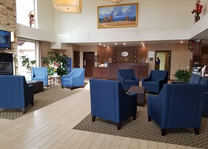 Comfort Suites Farmington