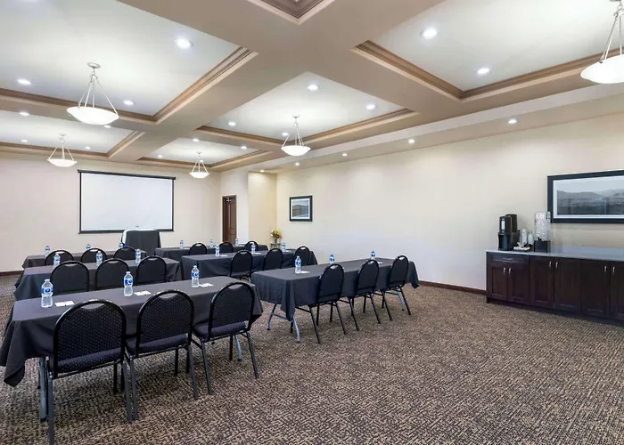 Best Western Pacific Inn