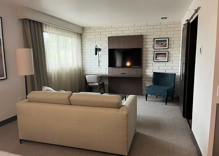 The Gibson Hotel Great Falls, An Ascend Collection Hotel