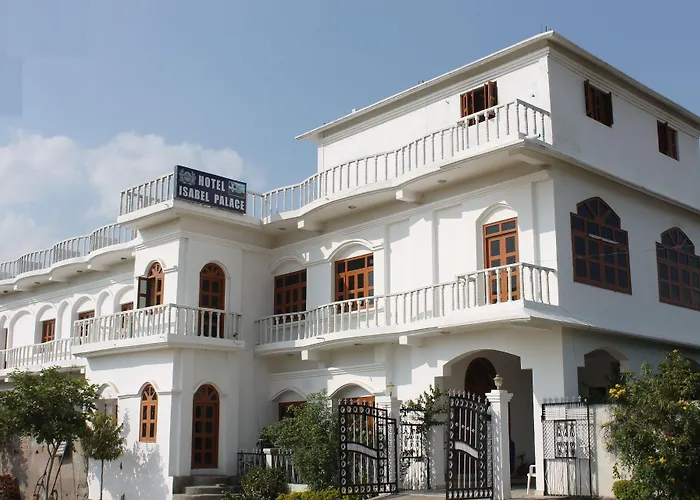 Hotel Isabel Palace