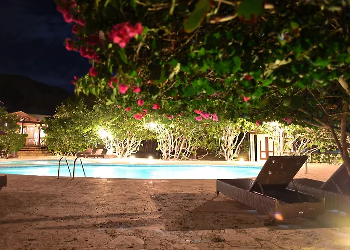 El Morro Eco Adventure Hotel