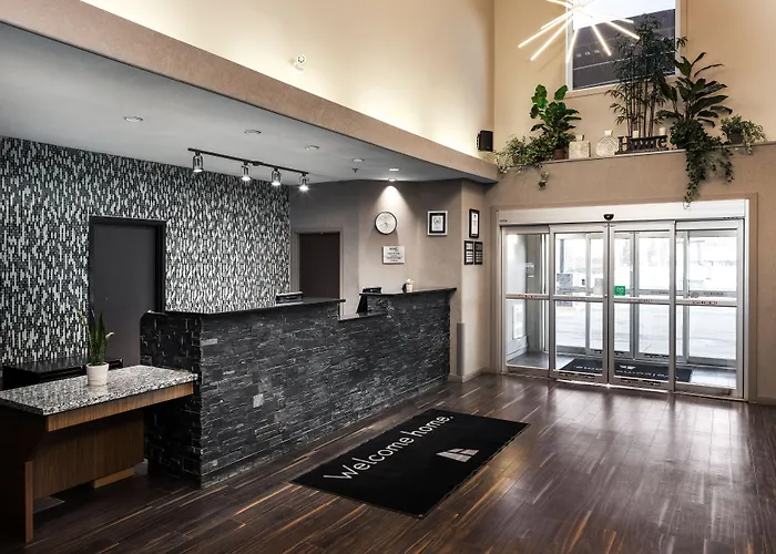 Home Inn & Suites - Swift Current
