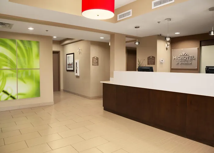 Microtel Inn & Suites By Wyndham Blackfalds