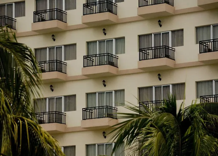 Mikhael'S Hotel
