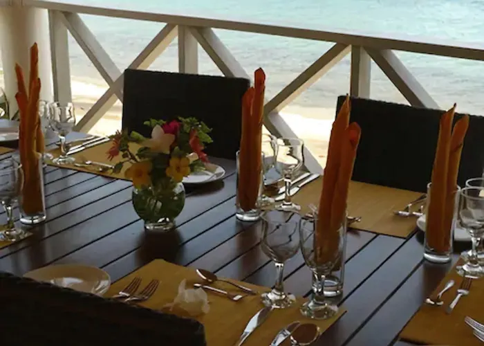 Paradise Beach Hotel