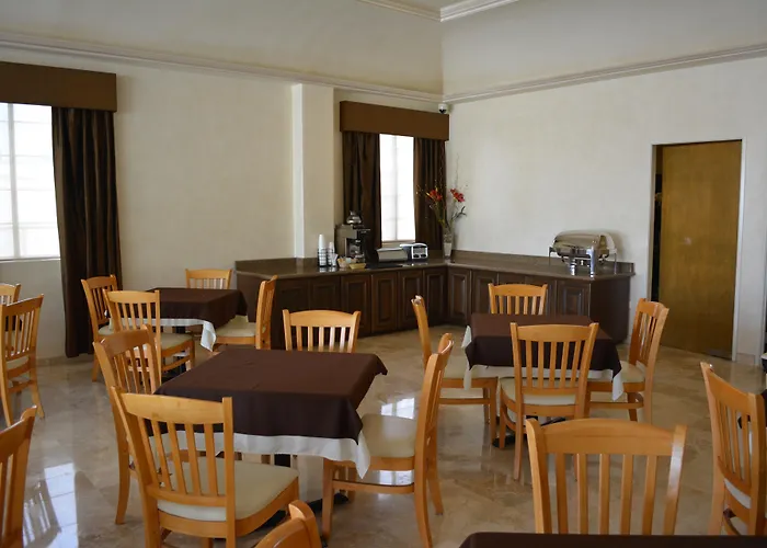 Best Western Centro Cadereyta