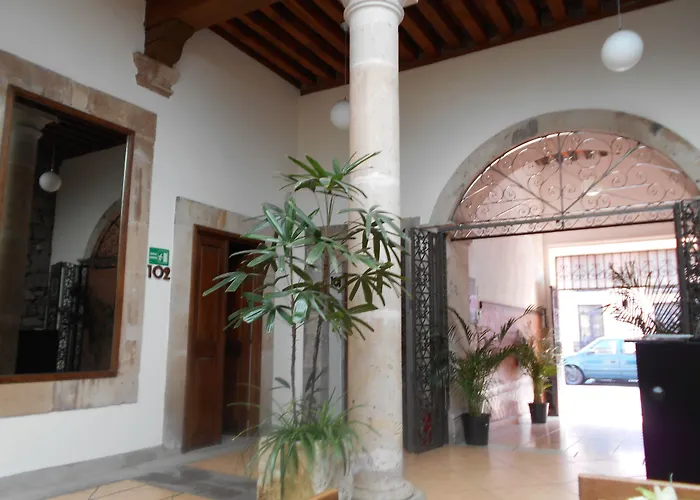 Hotel Expres By Hosting House