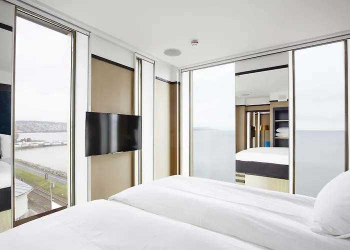 Vox Hotel