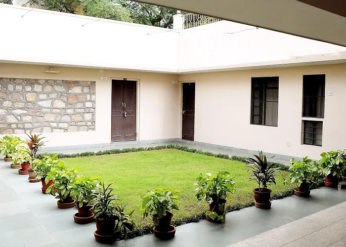 Hotel Jai Niwas
