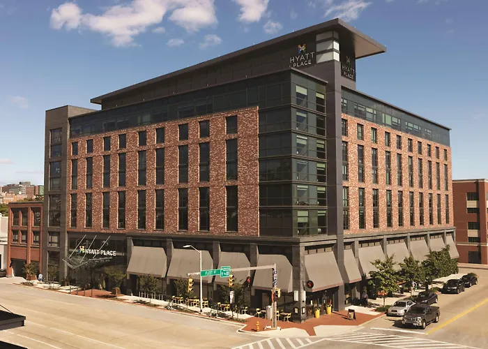 Hyatt Place Baltimore Inner Harbor