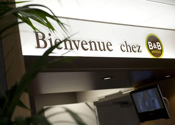 B&B HOTEL Saint-Etienne La Terrasse