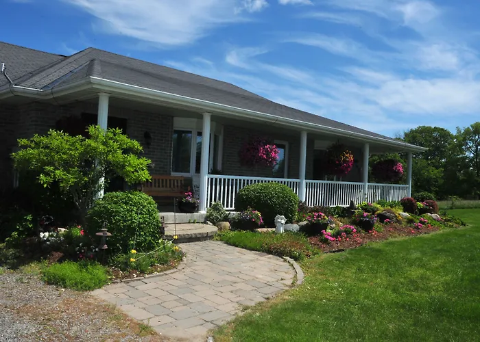 Golden Pathways Retreat B&B