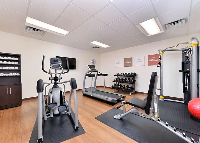 Comfort Inn & Suites Mandan - Bismarck