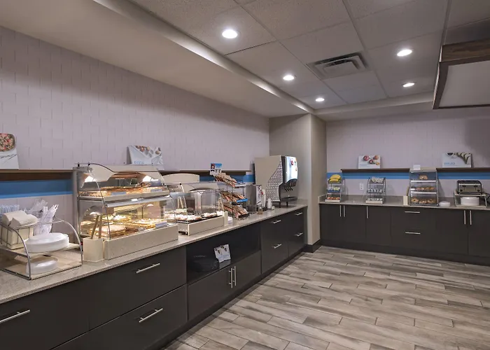 Holiday Inn Express & Suites Austin Nw - Four Points By Ihg
