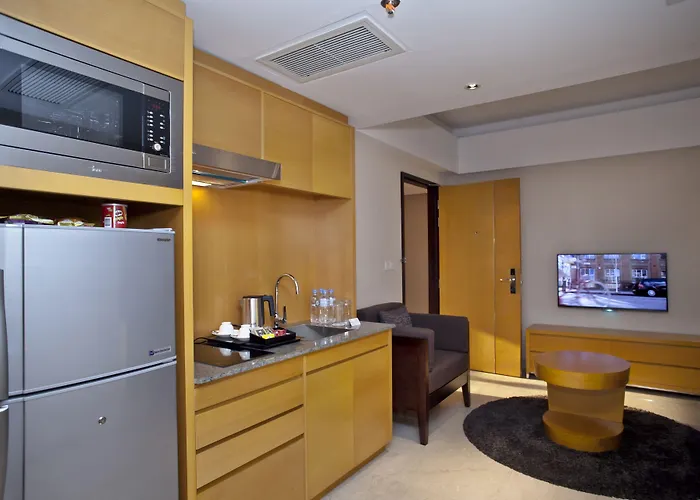 Lakeshore Suites, Banani
