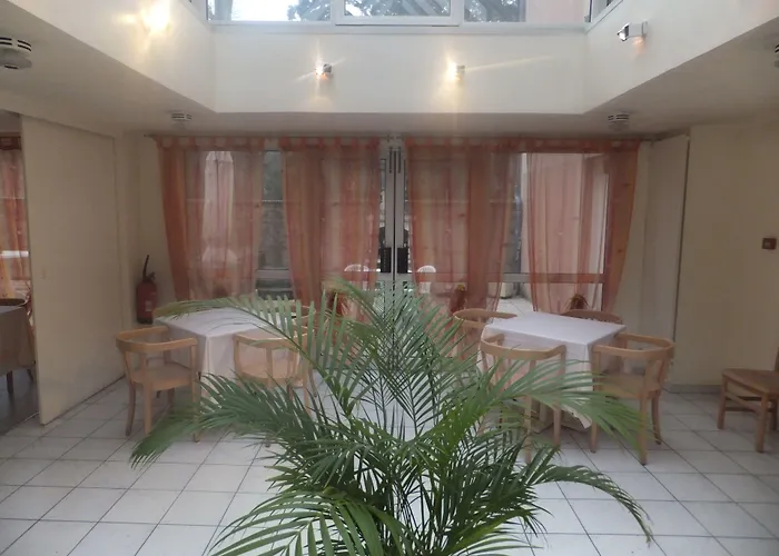 Hotel Le Village