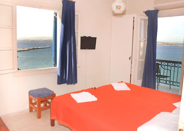 Stelios Hotel