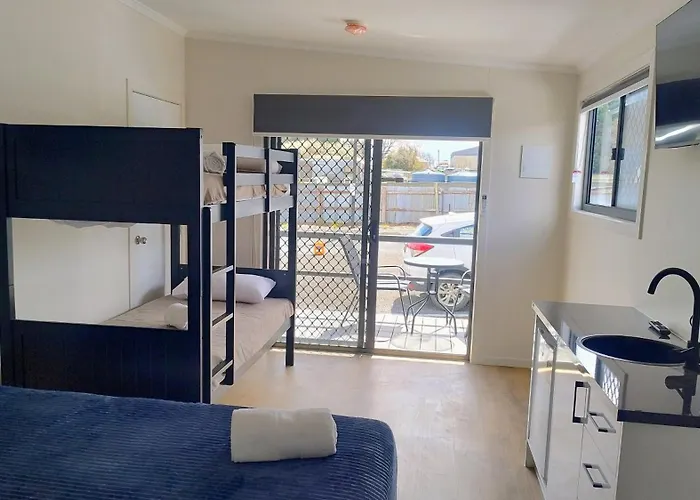 Guyra Club Cabins