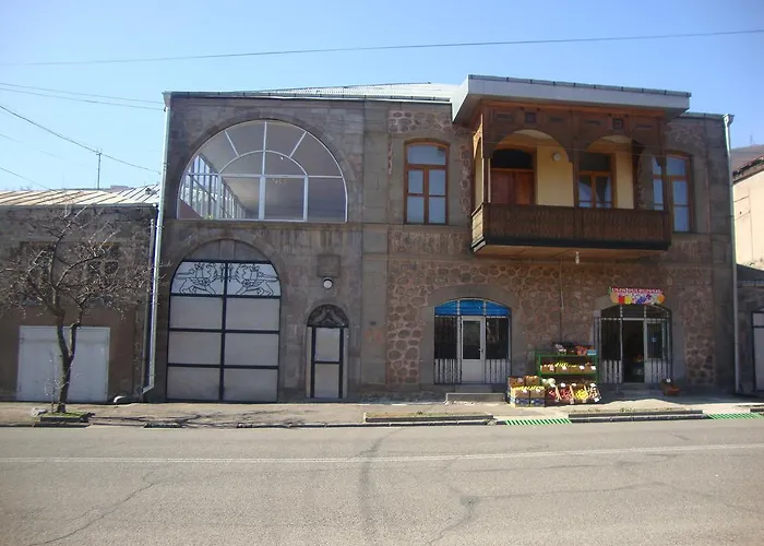 Hotel Mira