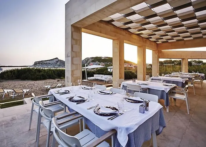 Acantha Boutique Hotel