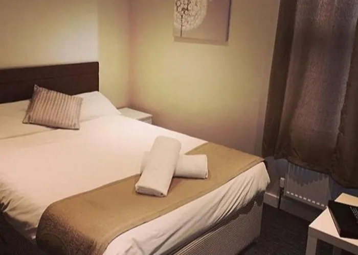 The R Inn Hotel