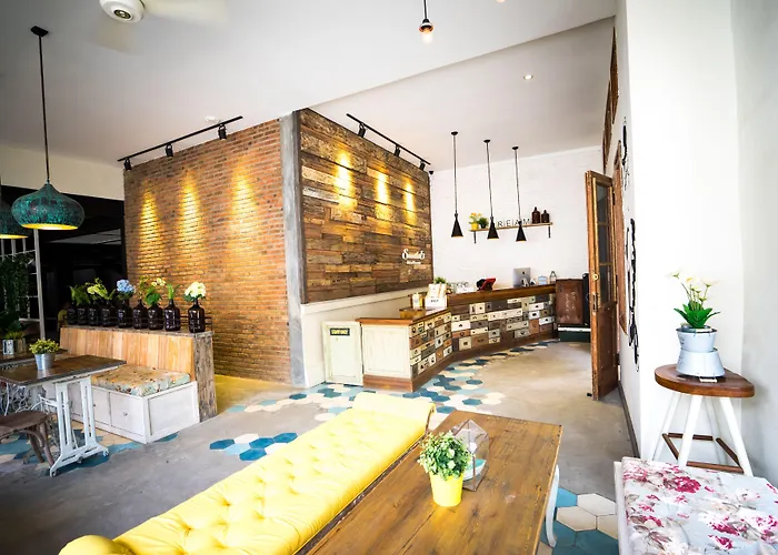 Summerbird - Bed And Brasserie