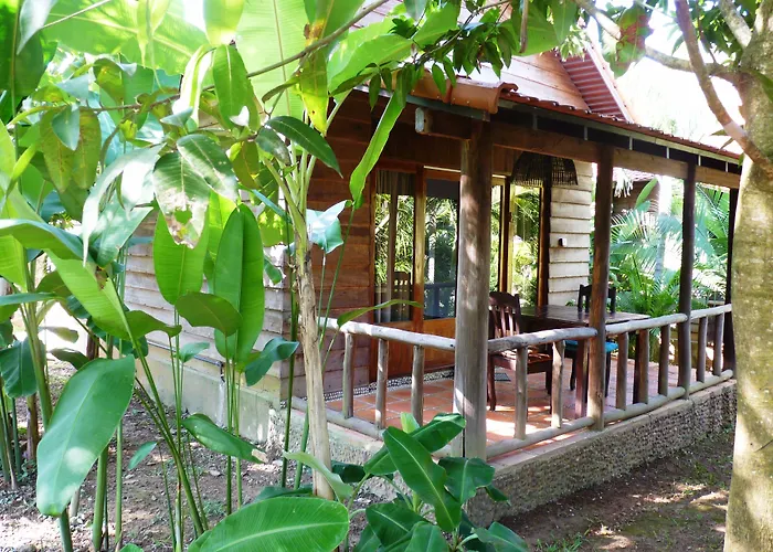 Raingsey Bungalow