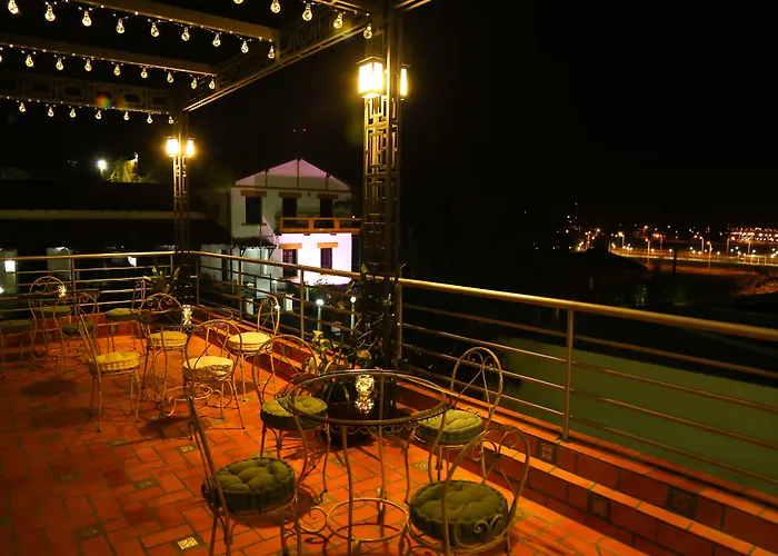 De la Trinidad Hotel