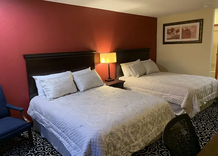 Fairbridge Inn Express Hiawatha