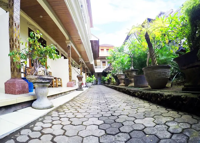 Bali Manik Beach Inn Kuta Lombok