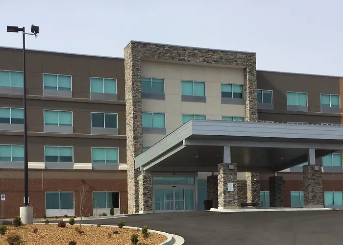 Holiday Inn Express & Suites Danville By Ihg