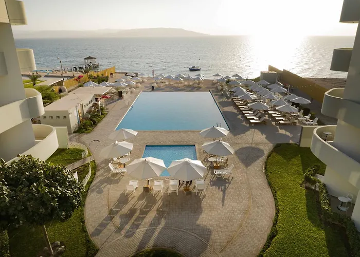 Radisson Resort Paracas