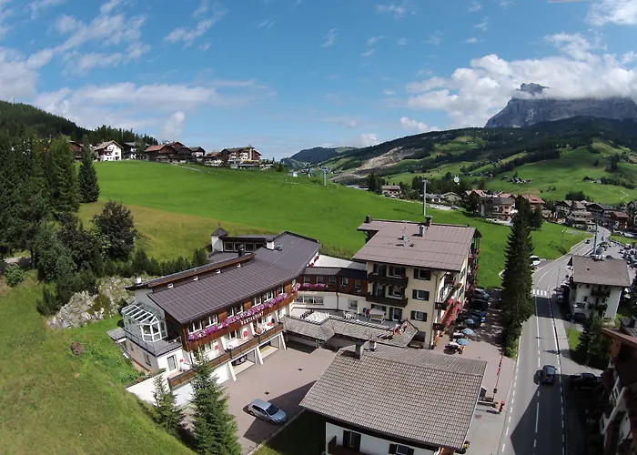 Dolomites Wellness Hotel Savoy