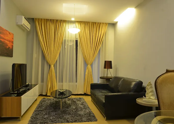 D'Hotel & Suites