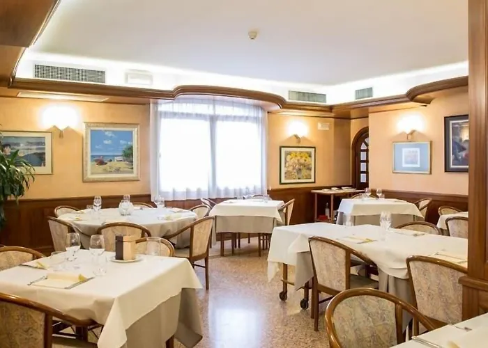 Hotel Villa Monica