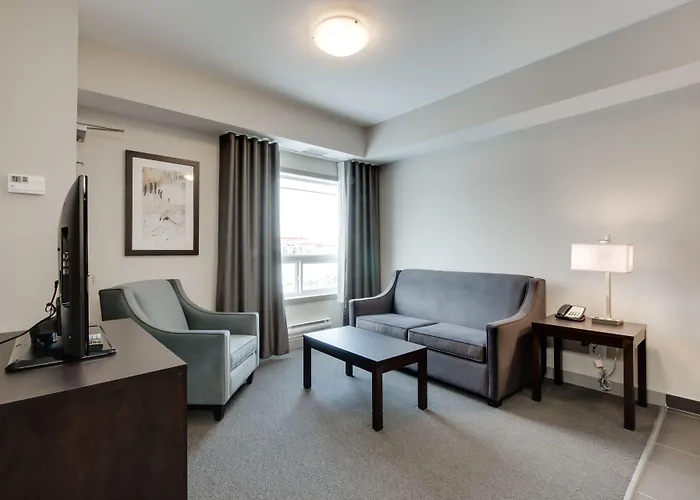 Ramada By Wyndham Grassland